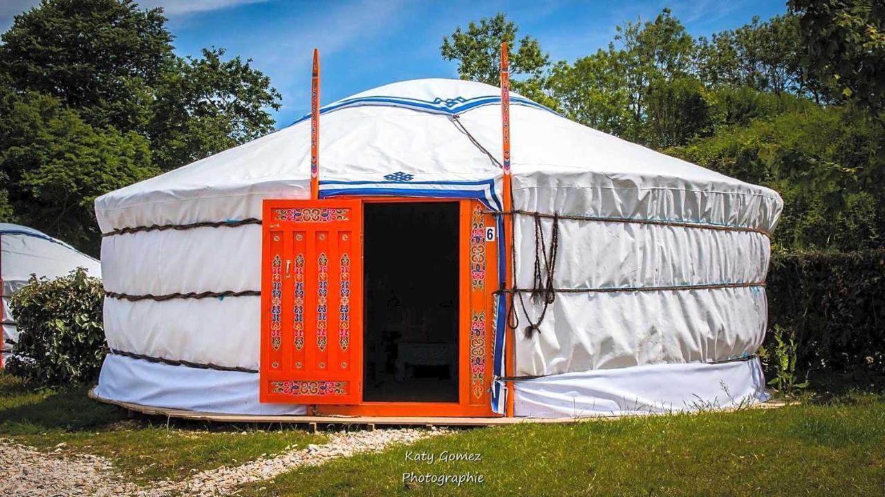 Camping Kerlaudy Mer et Yourtes Plouenan Bagian luar foto