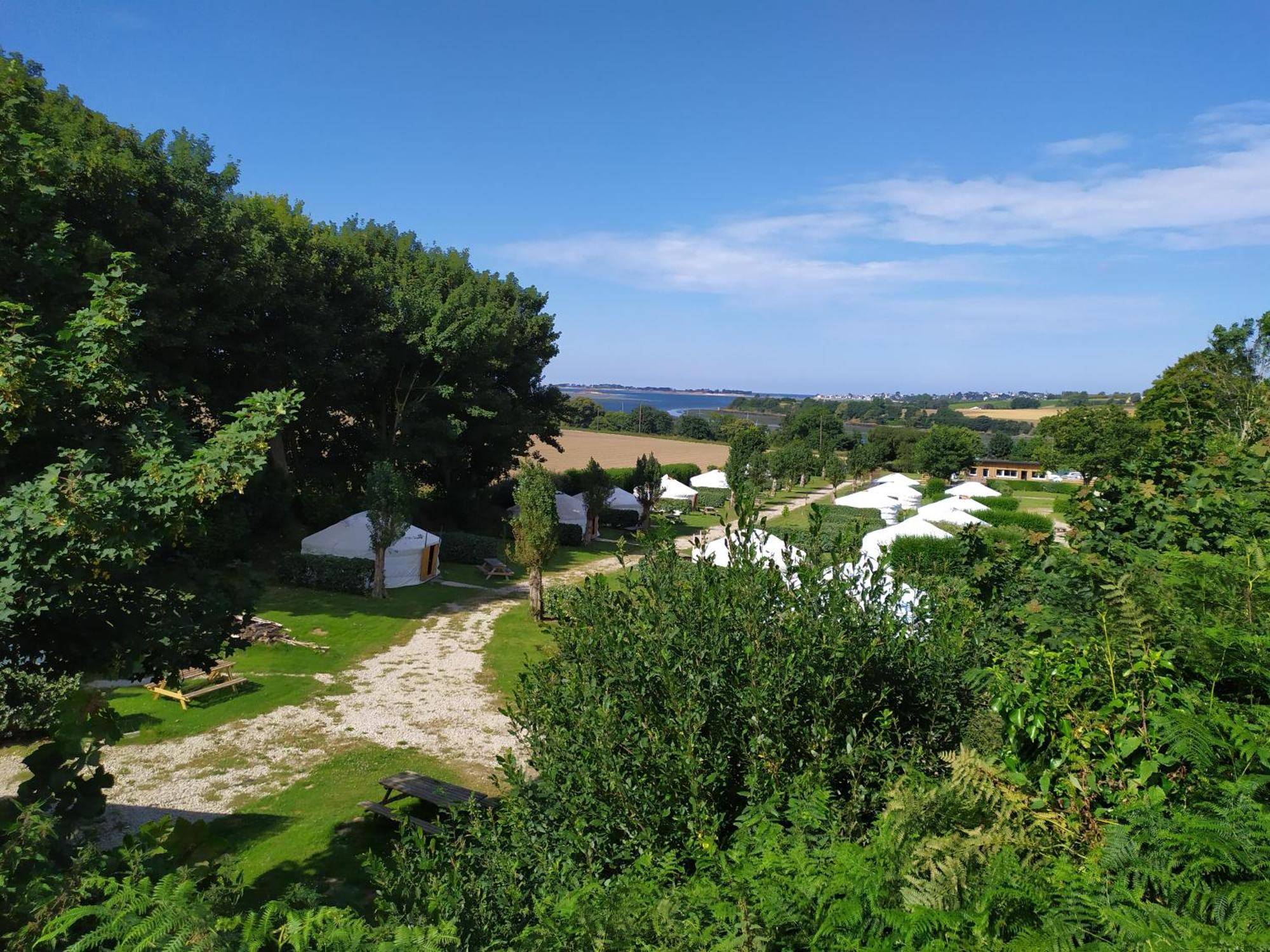 Camping Kerlaudy Mer et Yourtes Plouenan Bagian luar foto