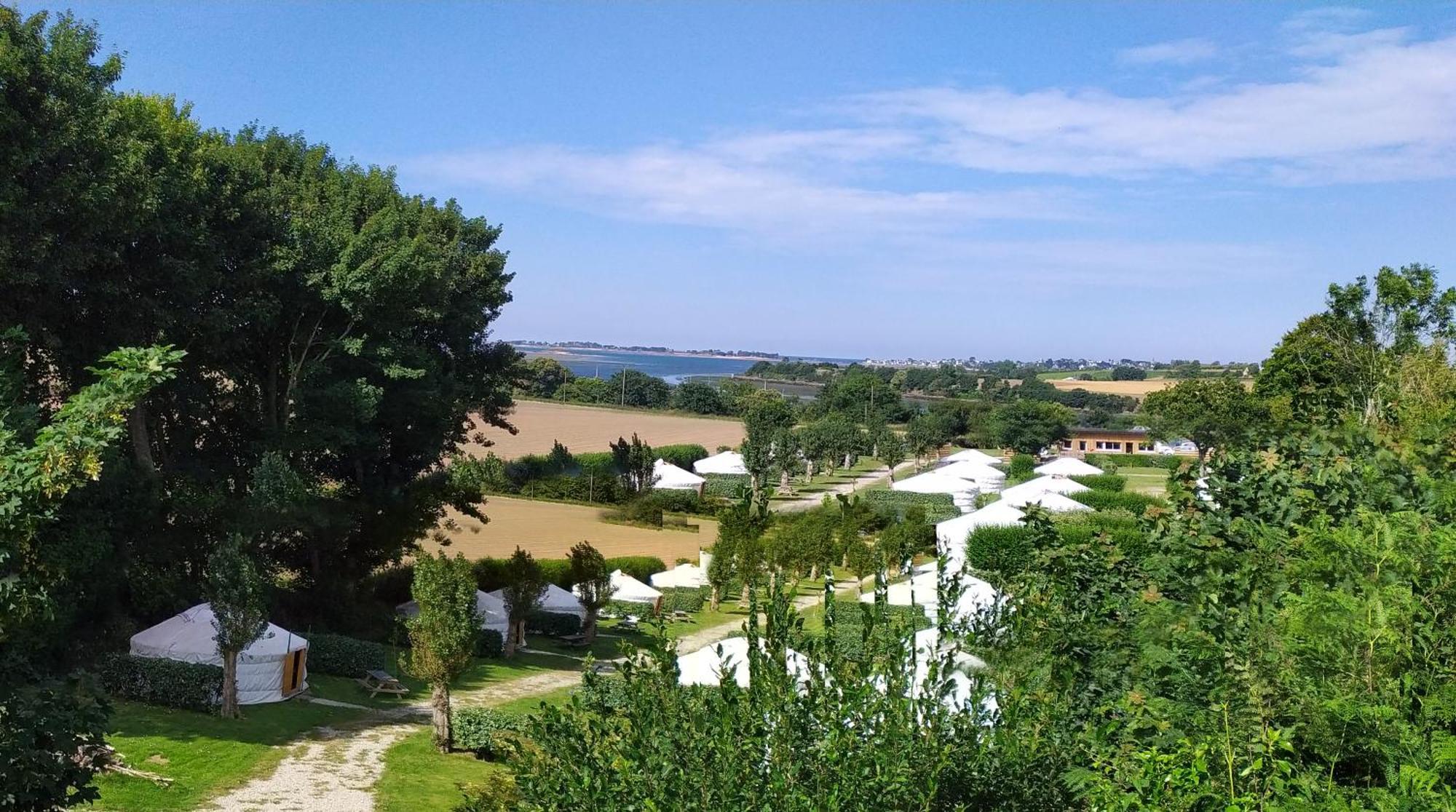 Camping Kerlaudy Mer et Yourtes Plouenan Bagian luar foto